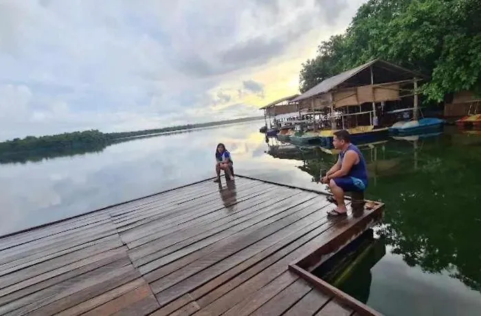 Reddoorz @ Papa Tasie Camotes Cebu